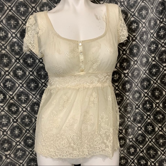American Rag Tops - AE American Rag solid lace BOHO off white tee